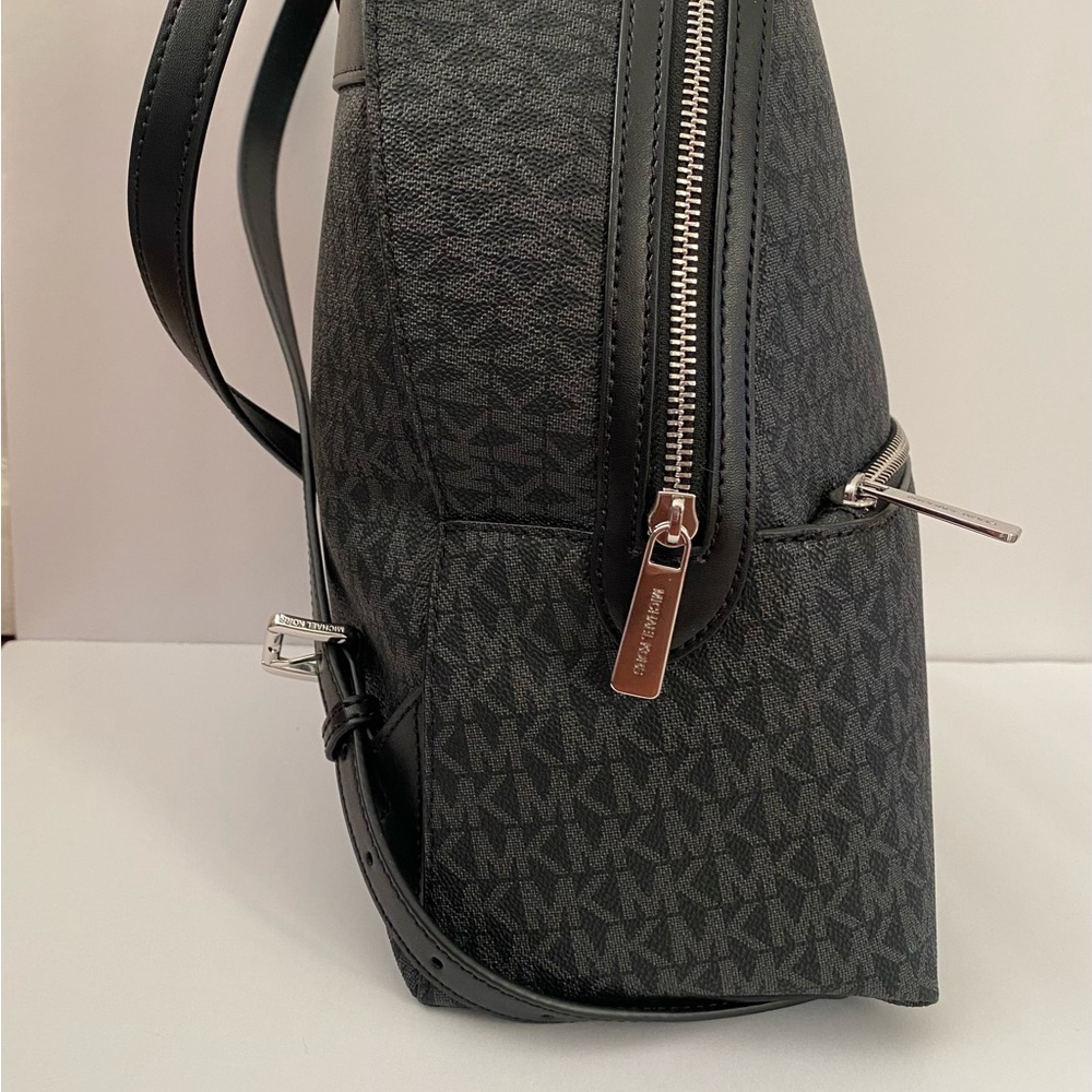 Michael Kors Sheila Medium Signature Logo Backpack 35H3S6HB6B--001 - Picture 9 of 13